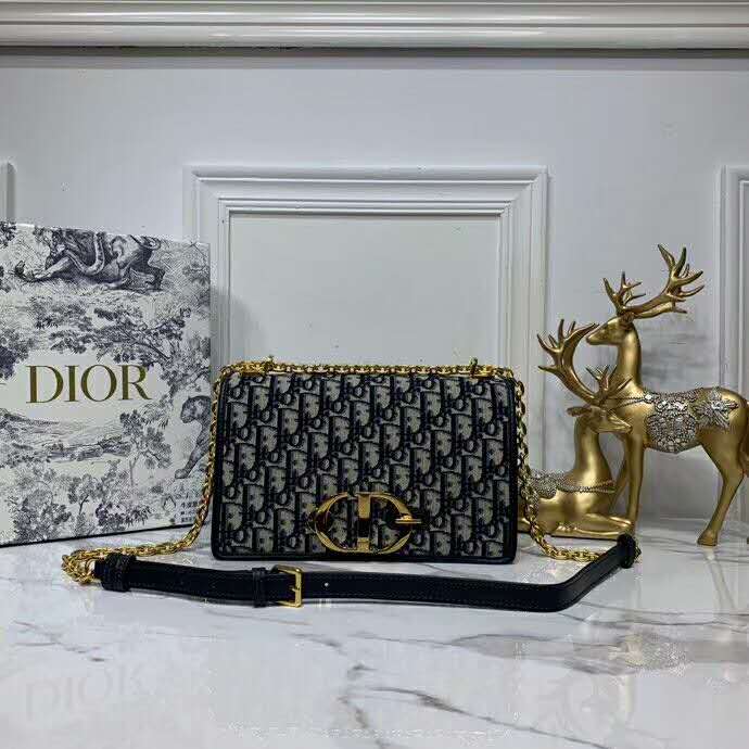 DIOR 30 MONTAIGNE CHAIN BAG