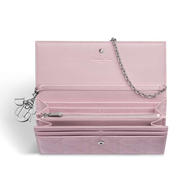 Dior Rendez-Vous wallet in light pink patent calfskin