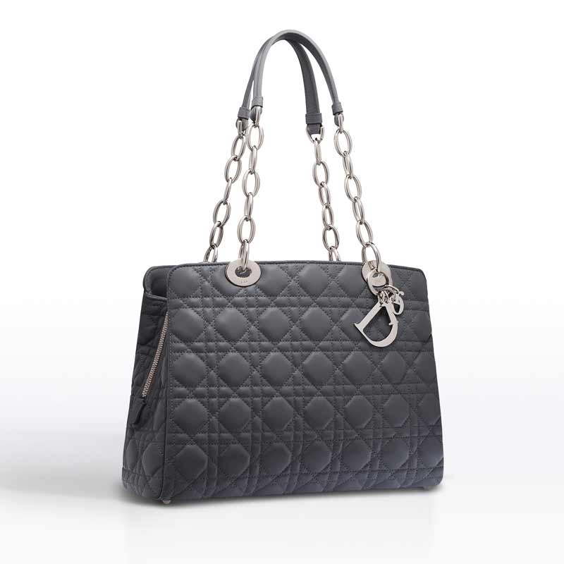 Dior Soft flap bag in Gris Dior lambskin