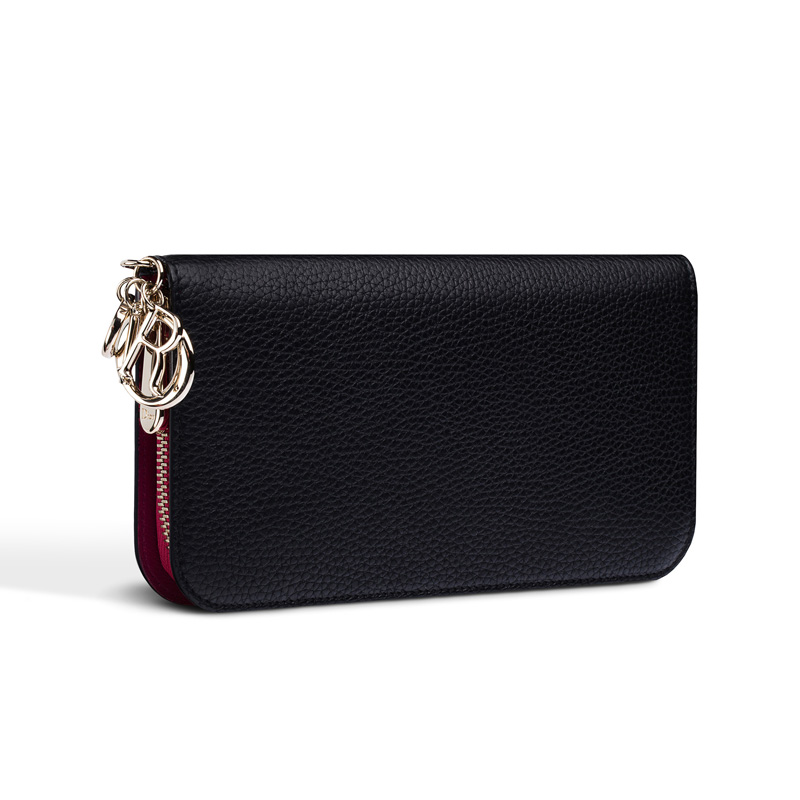 Dior Voyageur wallet in black bullcalf leather