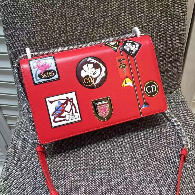 Diorama flap bag