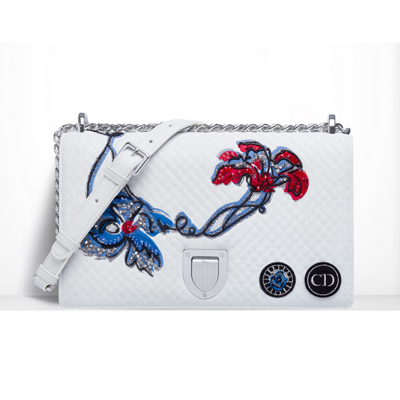 Diorama flap bag in white quilted calfskin