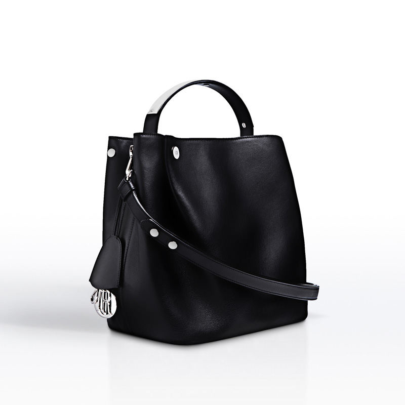 Diorific bucket bag in smooth pearlised black calfskin