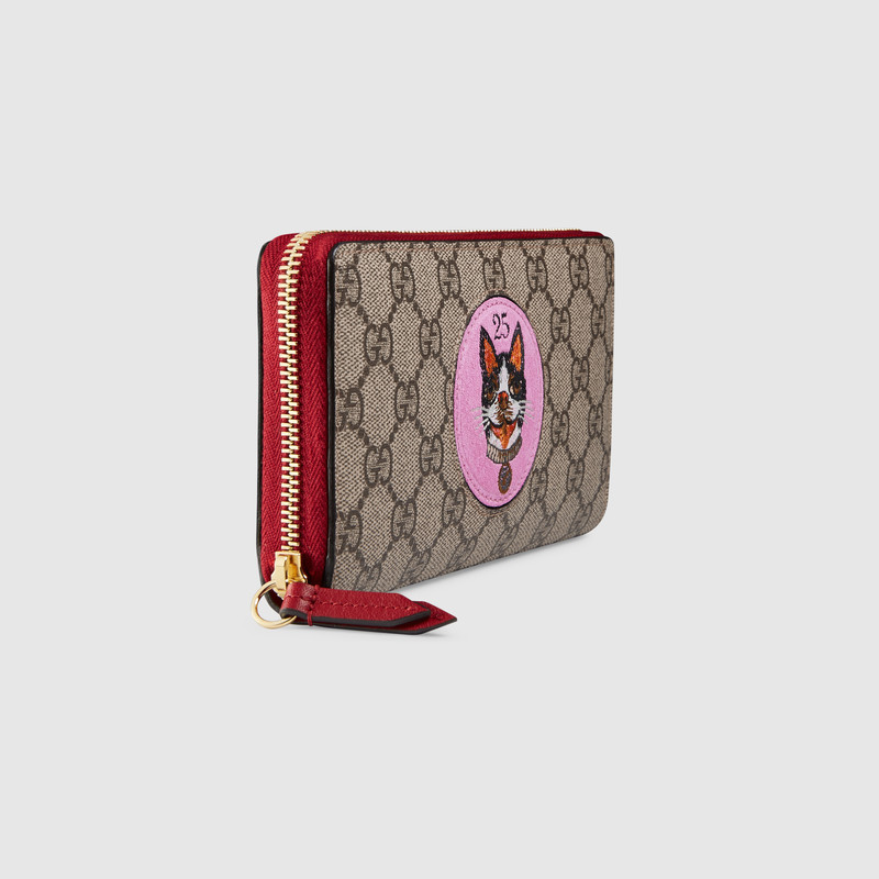 Gucci GG Supreme zip around wallet with Bosco patch 506279 9F27G 9752