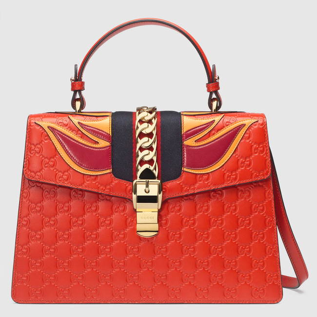 Gucci Sylvie Gucci Signature bag 431665 CWCJG 7563