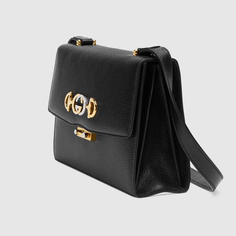 Gucci Zumi grainy leather small shoulder bag 576388 1B90X 1000