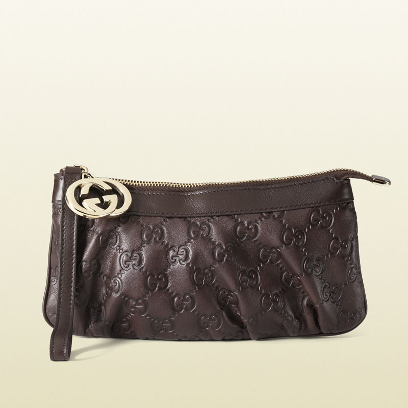 Gucci guccissima leather wristlet