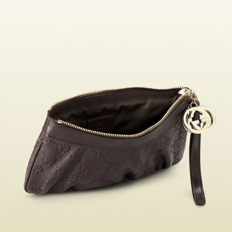 Gucci guccissima leather wristlet