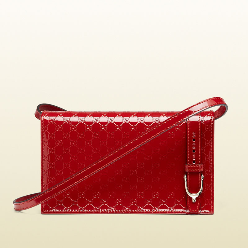 Gucci nice GG microguccissima patent leather wallet with strap