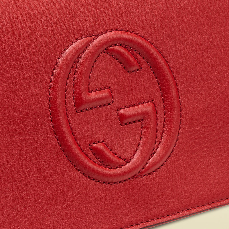 Gucci soho leather clutch