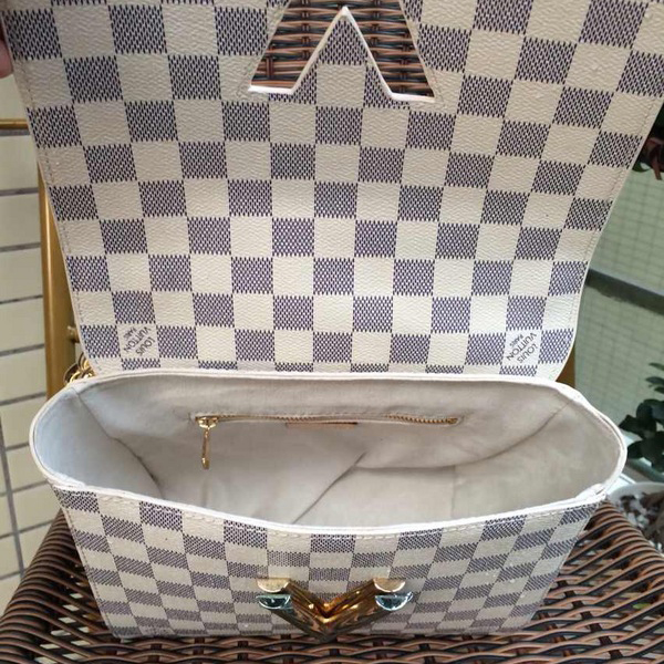 Louis Vuitton Damier Azur Canvas Twist Bag M48618