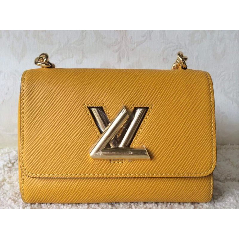 Louis Vuitton EPI Leather Chain Louise Shoulder Bag M48618 Yellow