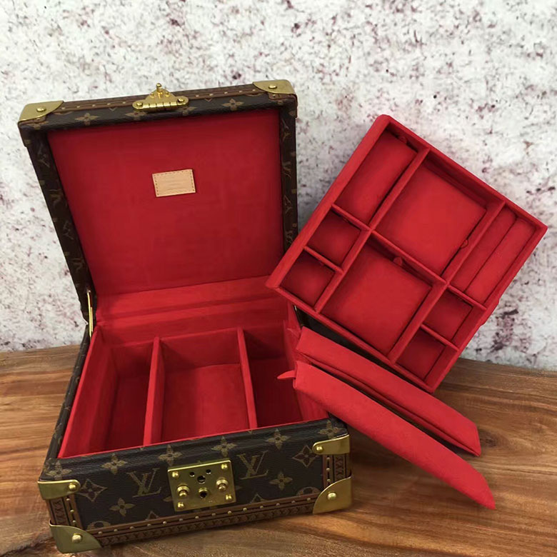 Louis Vuitton Jewelry Box Monogram M13513