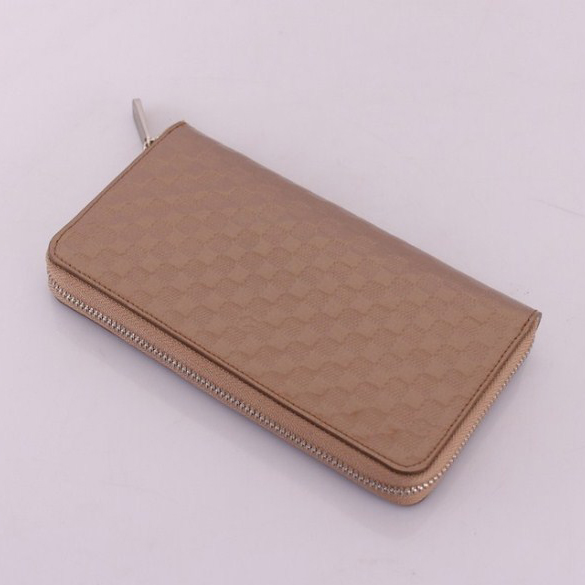 Louis Vuitton Zippy Wallet M9440C