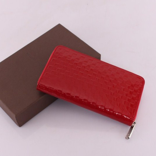 Louis Vuitton Zippy Wallet M9440R