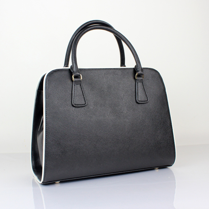 PRADA Saffiano Leather Tote Bag BN2609 in Black