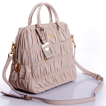 Prada Gaufre Leather Top Handle Bag BN1336 in Light pink