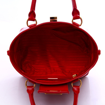 Prada Saffiano Leather Handbag BN2236 in Red