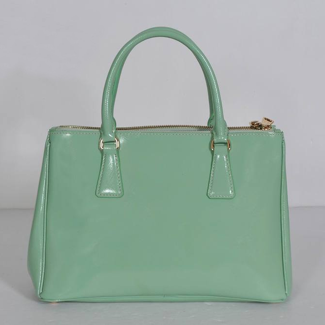 Prada Saffiano Patent Leather Tote Bag 1801 in Pale green