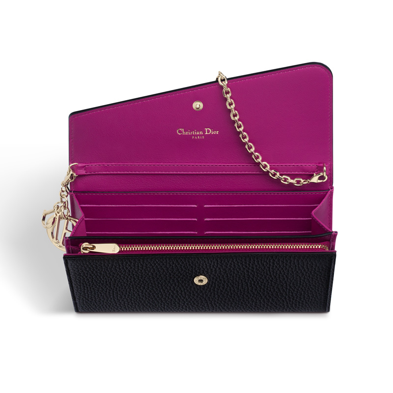 Rencontre wallet in bullcalf leather with black diagonal flap