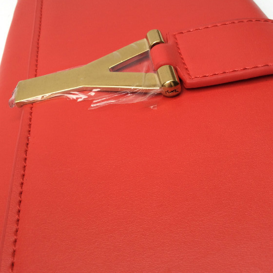 Yves Saint Laurent Classic Clutch 311214 Red