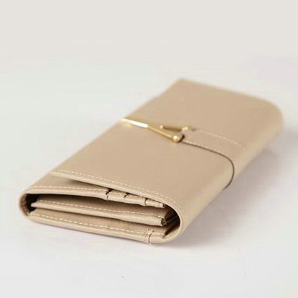 Yves Saint Laurent Large Y Line Flap Wallet Apricot