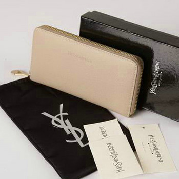 Yves Saint Laurent Zippy Wallet 241153 Apricot