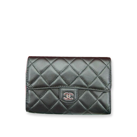 CHANEL Medium Wallet