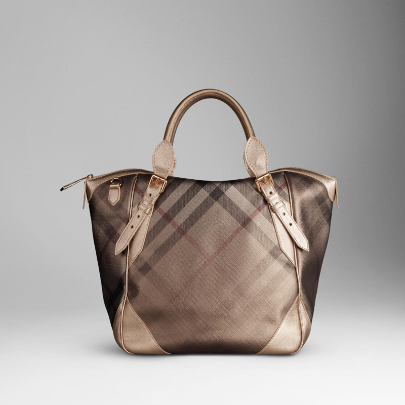 MEDIUM METALLIC CHECK TOTE