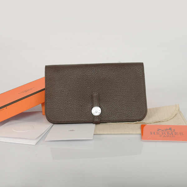 Hermes passport Wallet leather in Dark Brown