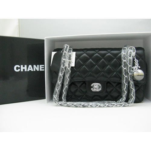 Chanel lambskin leather Black Flap bag with Silver chain