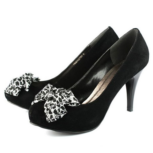 Chanel Bowknot Black Suede Pump