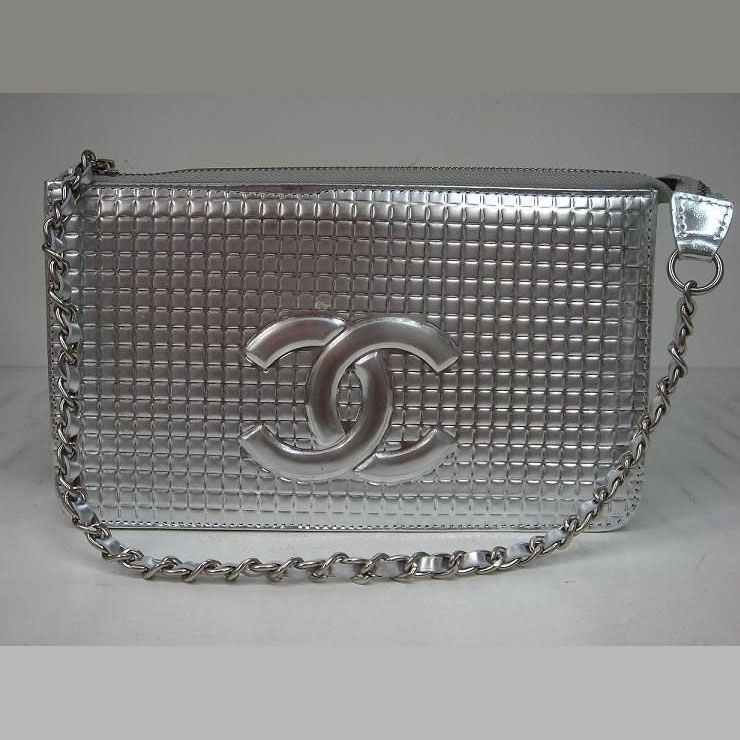 CHANEL Clutch