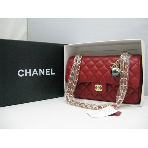 Chanel lambskin leather Red Flap bag with Gold chain