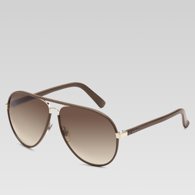 medium aviator sunglasses with gucci logo on templ