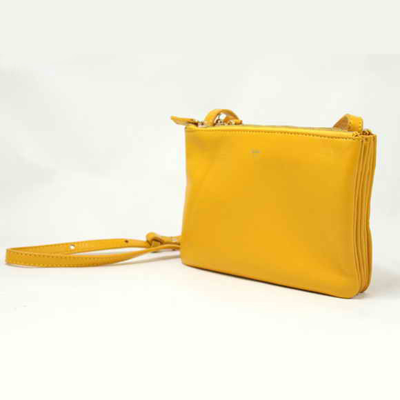 Celine Fashion Lambskin Shoulder Bag 8822 Yellow