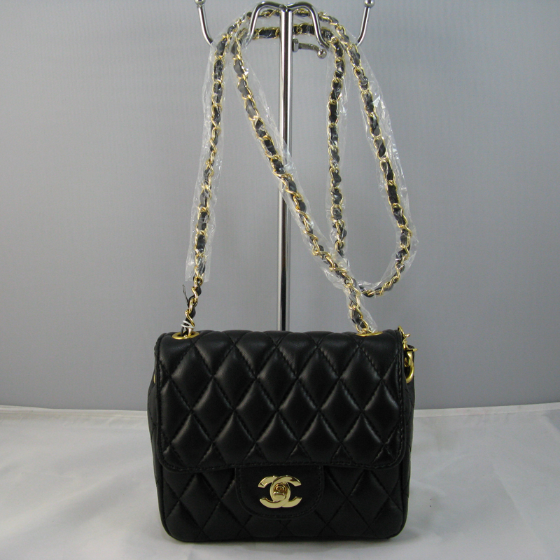 Chanel Black lambskin leather Flap Bag with Gold chain