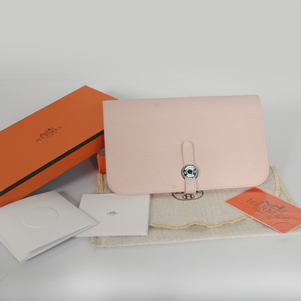 Hermes passport Wallet leather in Pink