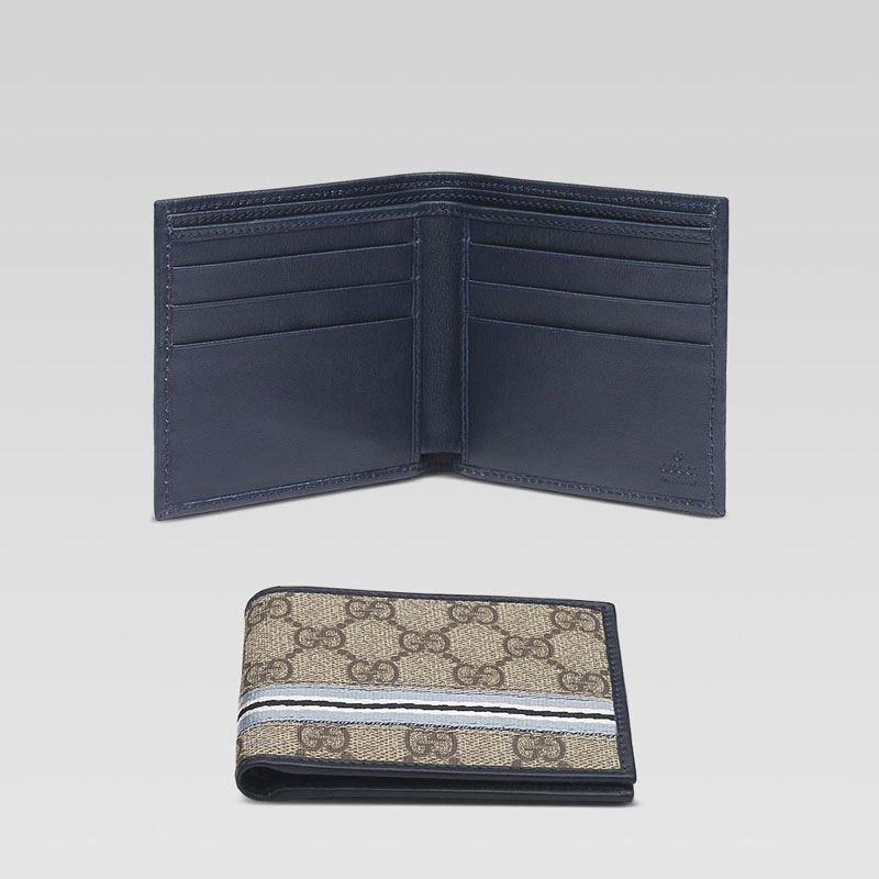 bi-fold wallet with signature web