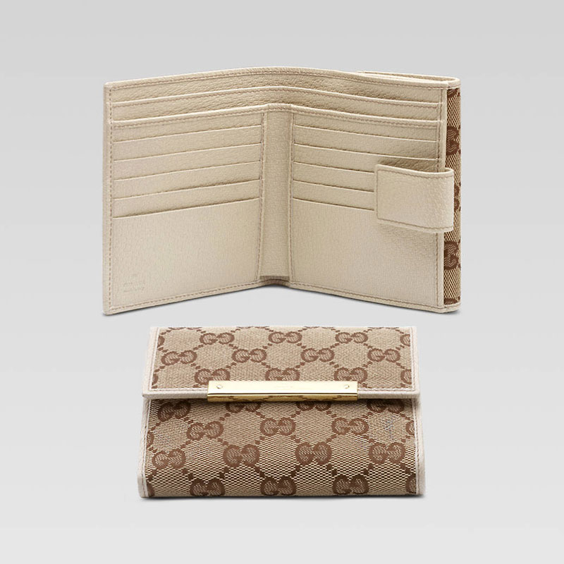 flap french wallet with gucci trademark engraved m