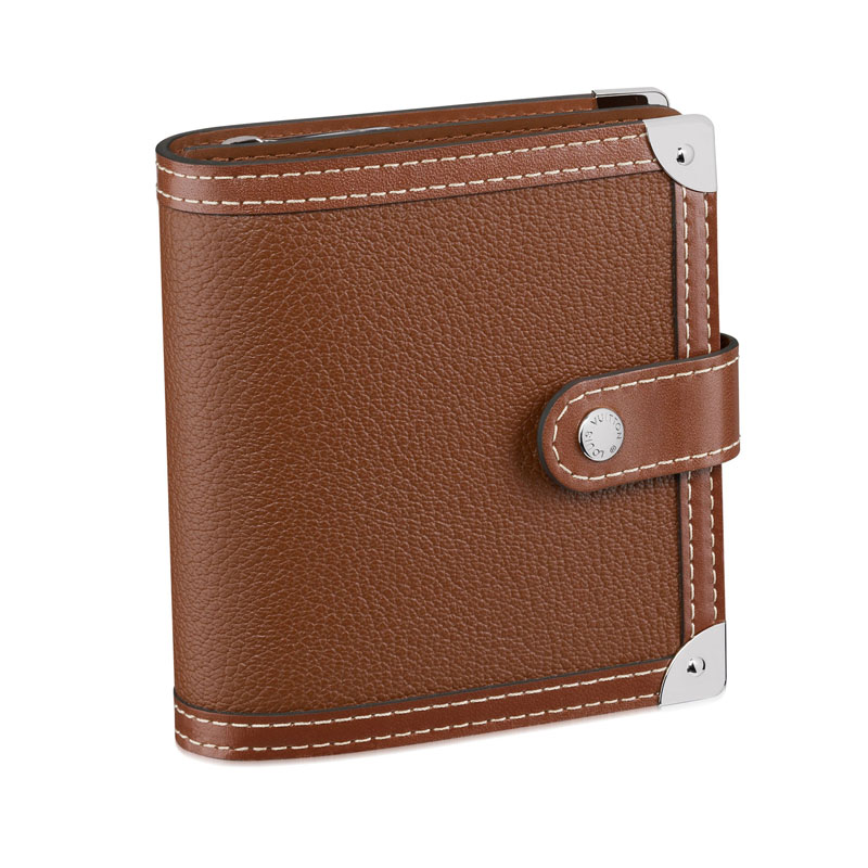 ZIPPED COMPACT WALLET