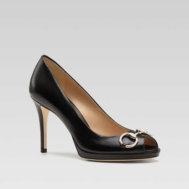 'new hollywood' mid heel open-toe platform pump with horsebit detail