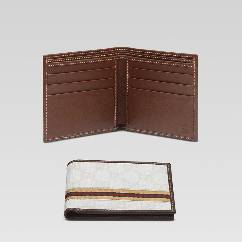 bi-fold wallet with signature web