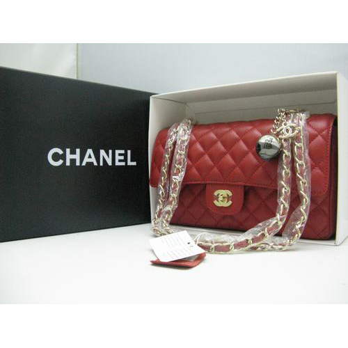 Chanel Caviar leather Red Flap bag with Gold chain