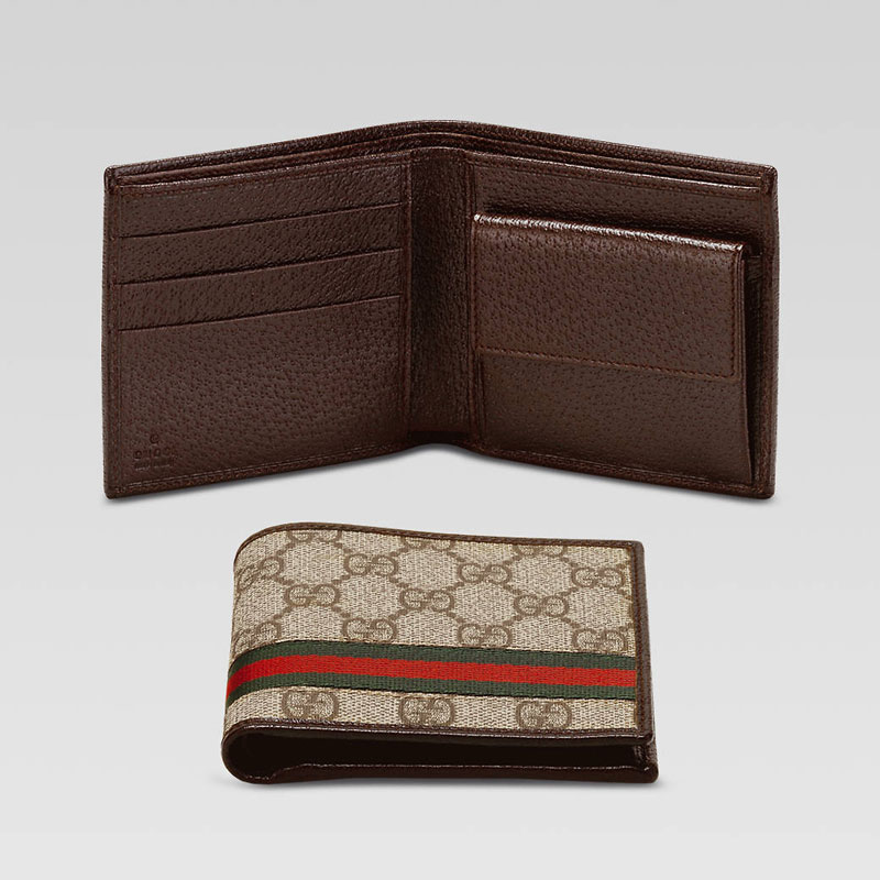 bi-fold wallet with signature web