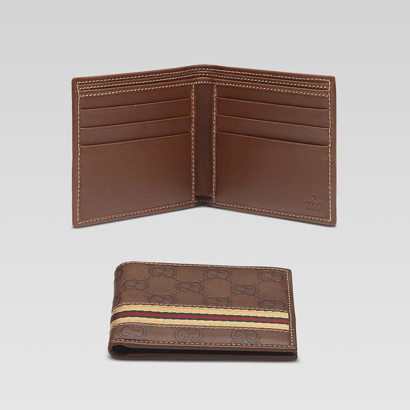 bi-fold wallet with signature web