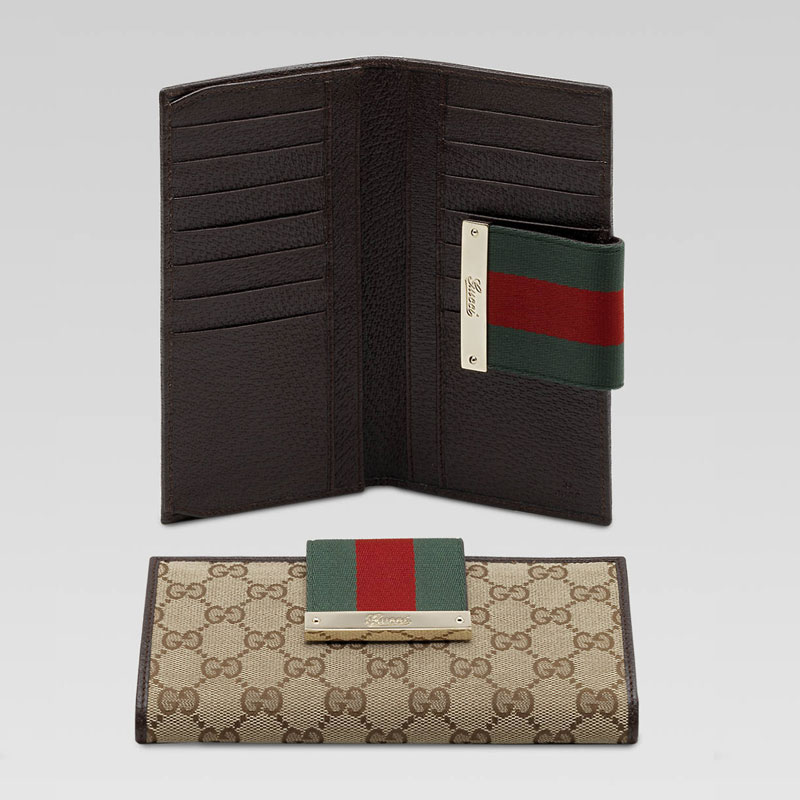 continental wallet with engraved gucci script logo