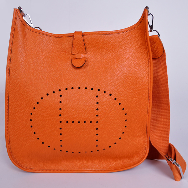 Hermes 32cm Evelyn bag clemence leather in Orange