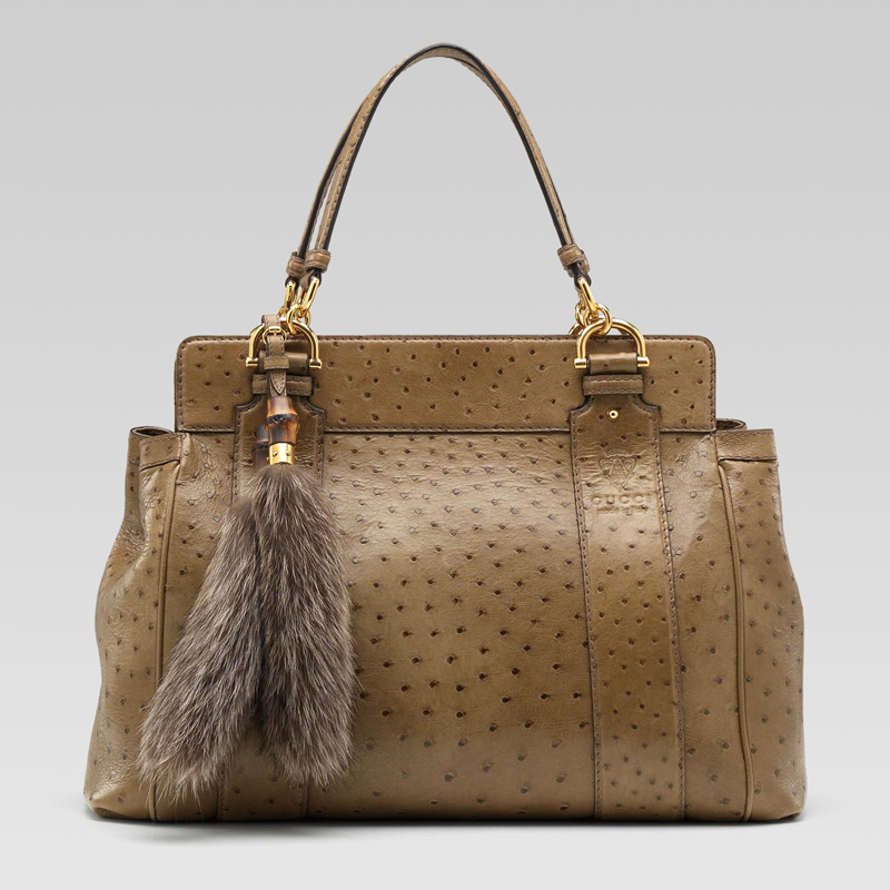 'smilla' tote with removable fur tails and bamboo