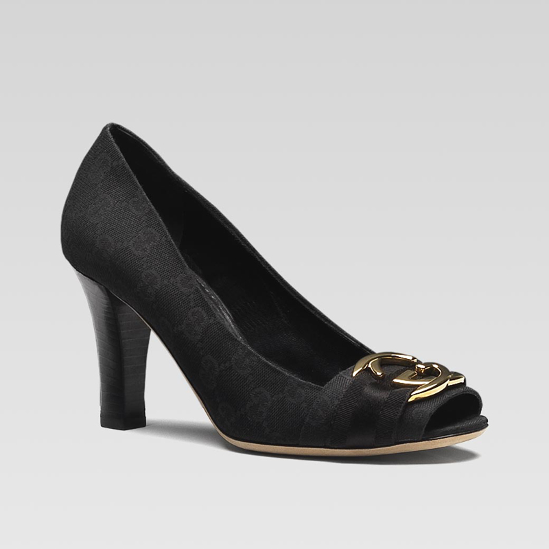 'interlocking' mid heel open-toe pumps with interl